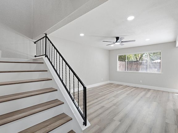 4th image of 4765 N Cedar Ave APT 102