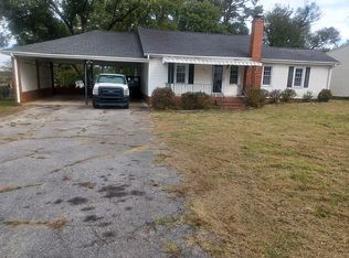 7417 Gravely Ct, Spartanburg, SC 29303