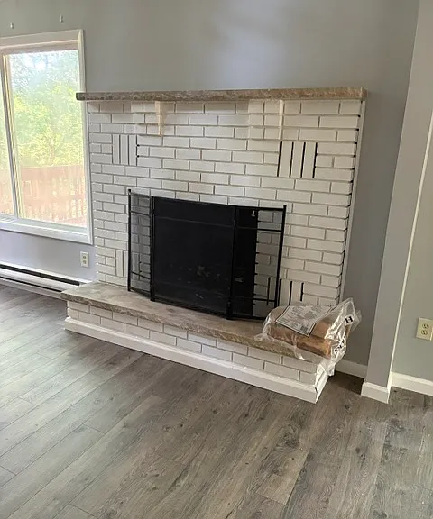 287 Manchester Dr — Photo 2