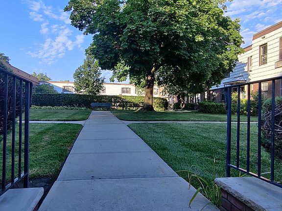 3rd image of 69-97 Park Dr #2B