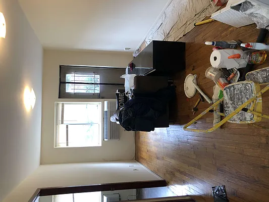 Rented by 18 REALTY | media 25