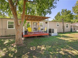 130 Holt Dr, San Marcos, TX 78666