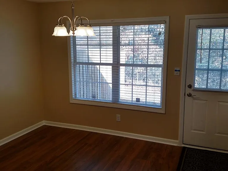 515 Lumberly Ln — Photo 16