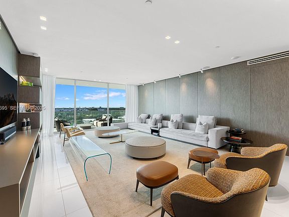 3rd image of 10201 Collins Ave Unit 807