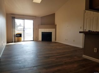 10253 E Peakview Ave APT B202, Englewood, CO 80111