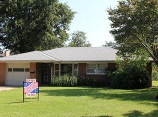 3109 Ella Ln, Manhattan, KS 66502
