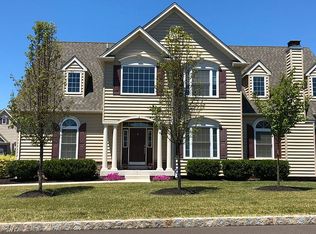 200 Eisenhower Ln, North Wales, PA 19454
