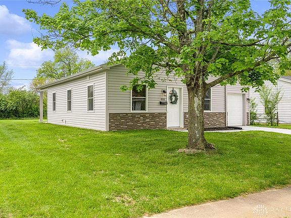 3rd image of 4318 Arrowrock Ave