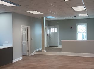 725 Roosevelt Trl Floor 2, Windham, ME 04062