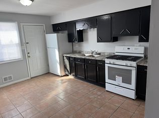 4710 37th Ave APT 1, Kenosha, WI 53144