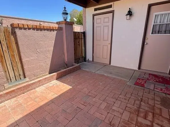 5970 W AUGUSTA Avenue, Glendale, AZ 85301