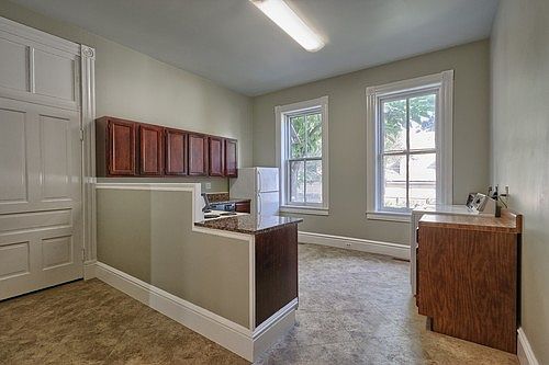 4th image of 3113 Shenandoah Ave
