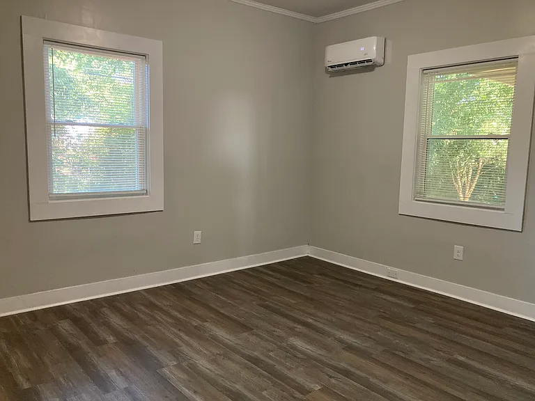 323 D St — Photo 20