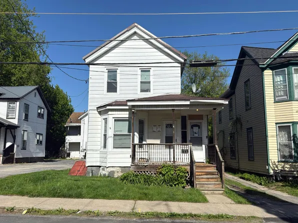 10 N Water St, Gloversville, NY 12078