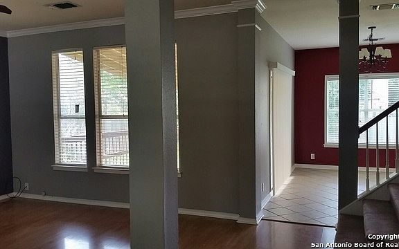 5th image of 11842 Stanton Dr