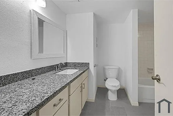 8429 Hearth Dr #32 — Photo 9