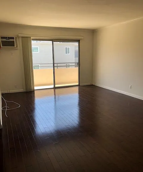 1831 Camden Ave #14 — Photo 3