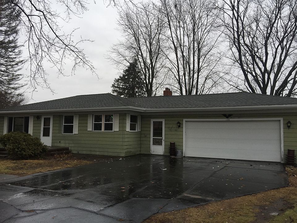 1st image of 135 E Gloucester Dr