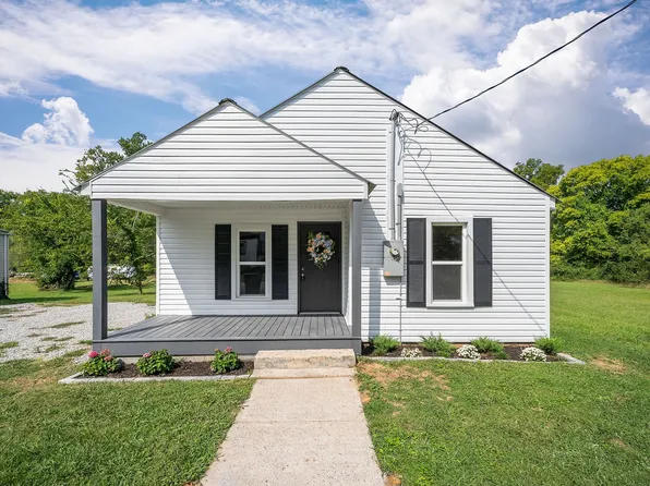 105 Calvin St, McMinnville, TN 37110