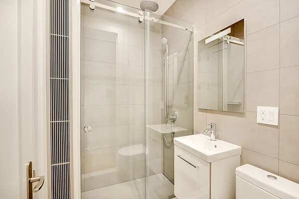 Rented by Akelius Real Estate Management | media 12