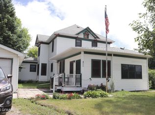 211 4th St N, Fisher, MN 56723