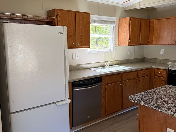 5th image of 1013 7th Ave Lot 2