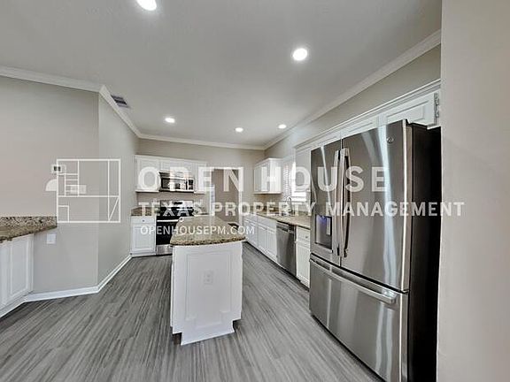 5th image of 1203 Chesterwood Dr