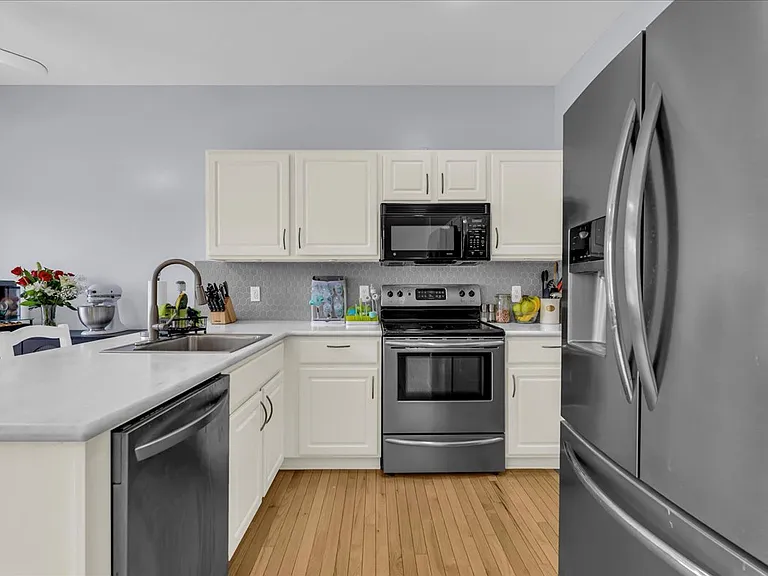 513 Concord Dr #70 — Photo 12