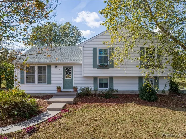 251 E Harbor Dr, Reedville, VA 22539