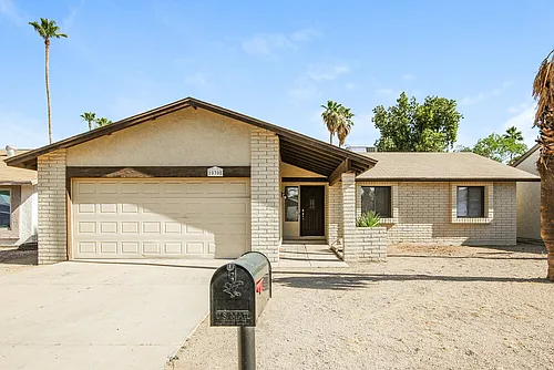 10308 W Calle Del Oro Photo 1