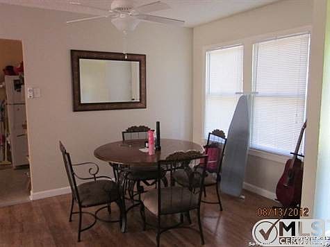 4th image of 210 Aviation Ave