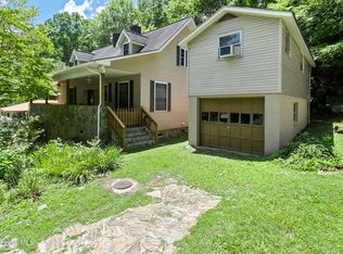 95 Cherokee Ave, Andrews, NC 28901