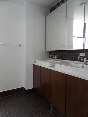 Rented by Platinum Properties | media 25