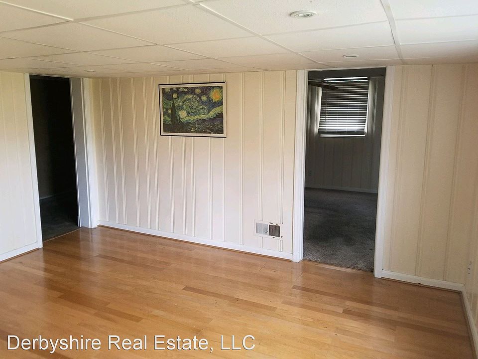 1st image of 4535 Greenwood Dr #B