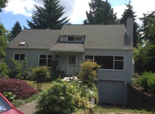 3527 NE 92nd St, Seattle, WA 98115