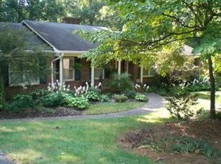 644 Friar Tuck Rd, Winston Salem, NC 27104