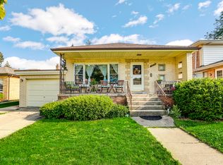 10725 Tripp Ct, Oak Lawn, IL 60453