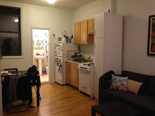 Rented by Pink Stone Realty LLC | media 7