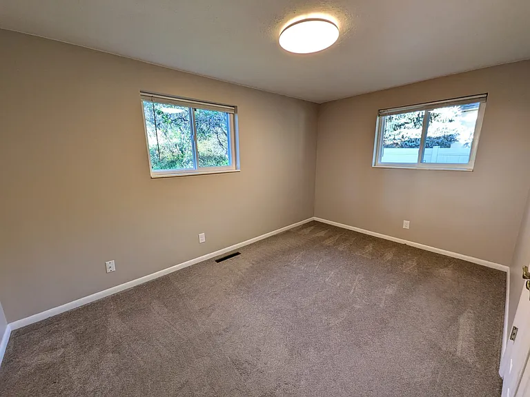 3649 E Jupiter Dr — Photo 17