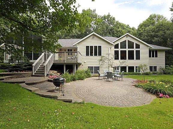 2nd image of 225260 Maplewood Dr