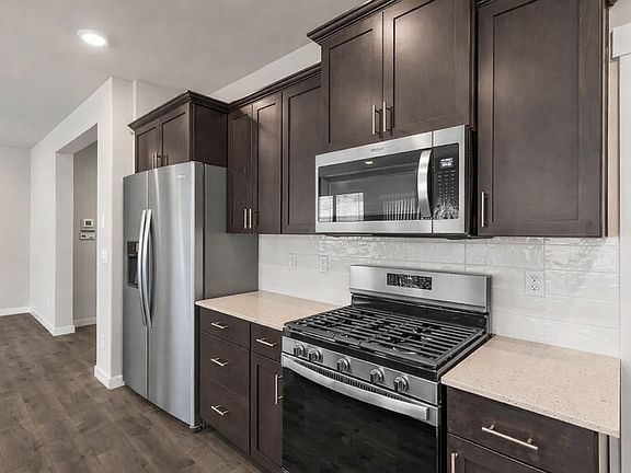 5th image of 11062 188th Street Ct E