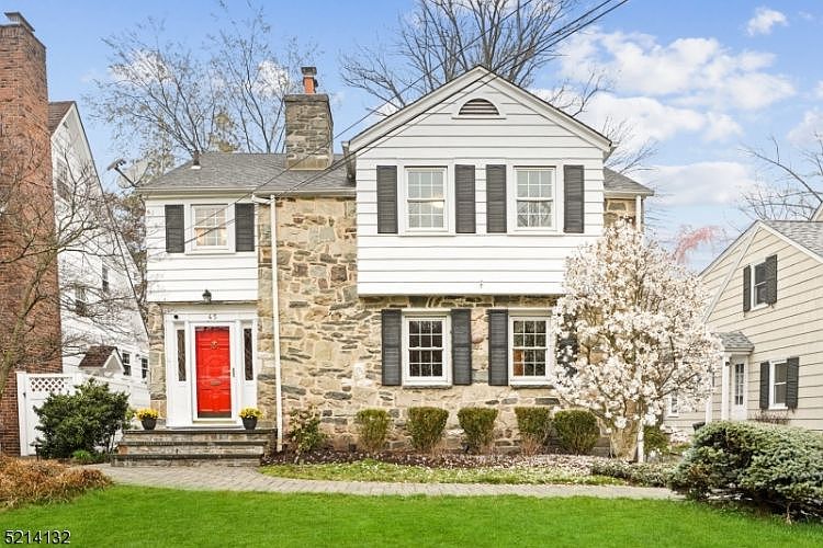 1st image of 45 Meadowbrook Rd