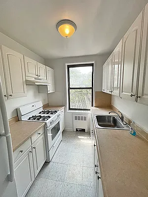 Rented by Rachel Realty | media 7