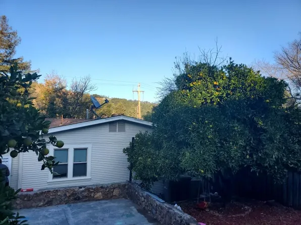 7865 Greenly Dr, Oakland, CA 94605