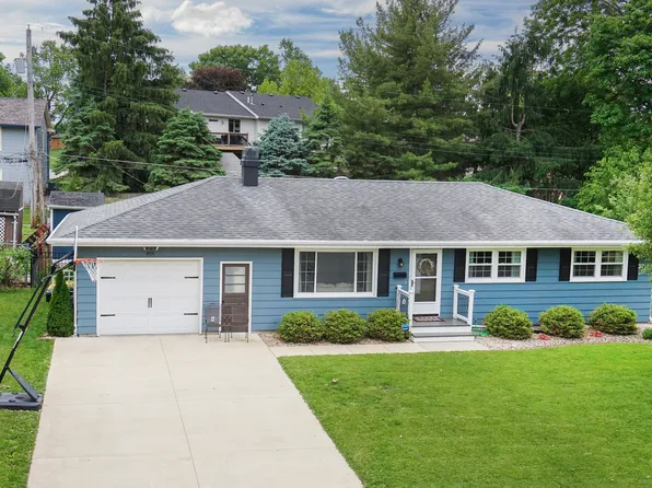 801 Spear Dr, Normal, IL 61761