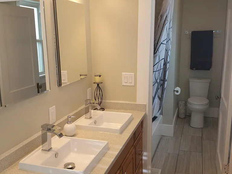 4162 Hooker St — Photo 12