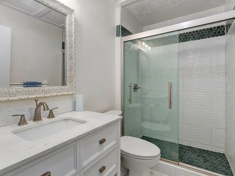 4094 S Eaton Ave — Photo 8