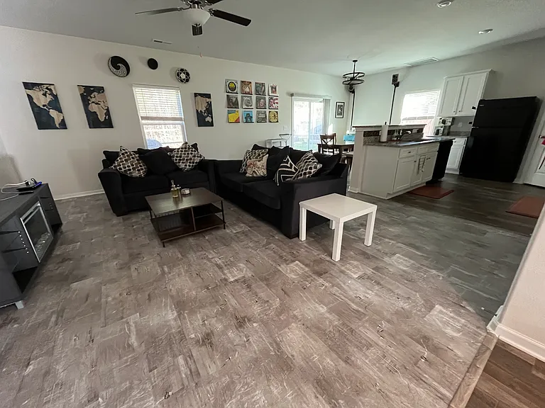 7348 Amberly Hills Rd — Photo 3