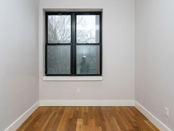 2nd image of 249 Jefferson Ave #2F