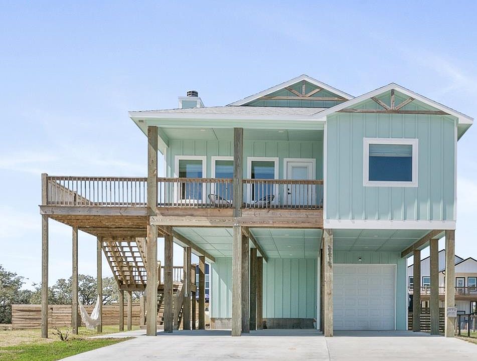 2215 S Mathis St, Rockport, TX 78382 MLS 143203 Zillow